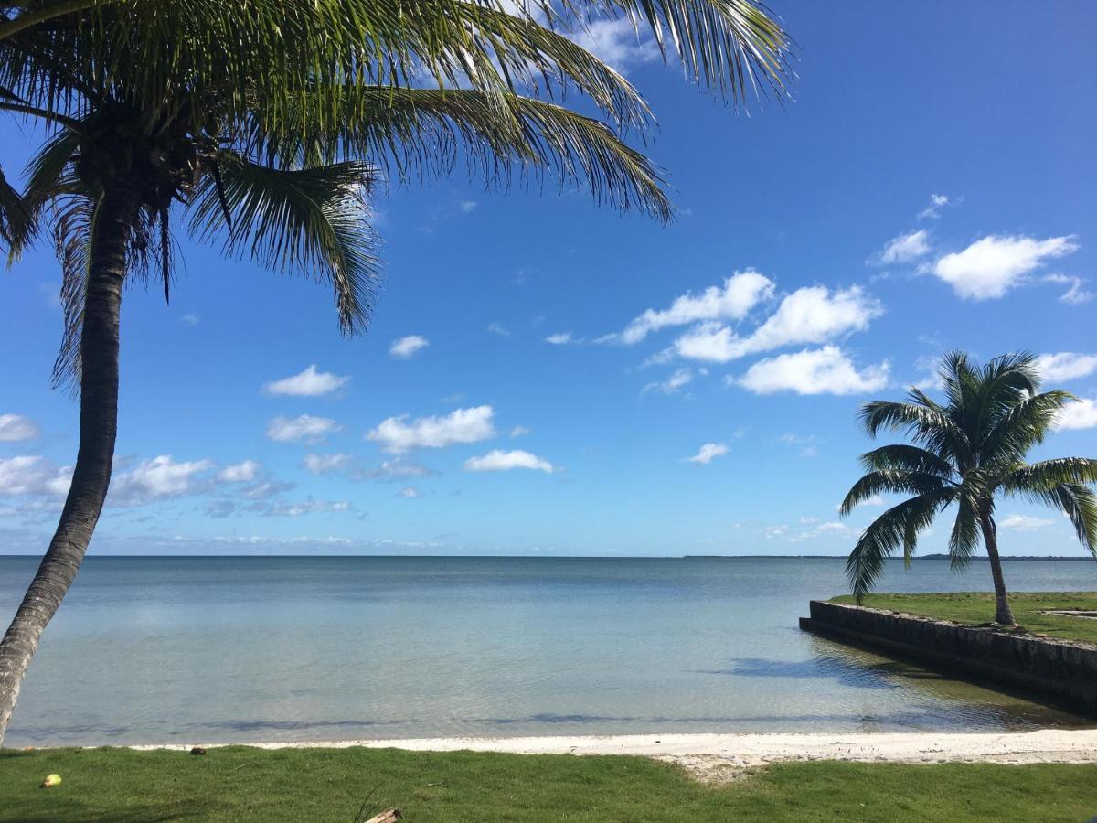 Almond Tree Hotel Resort Corozal Bagian luar foto