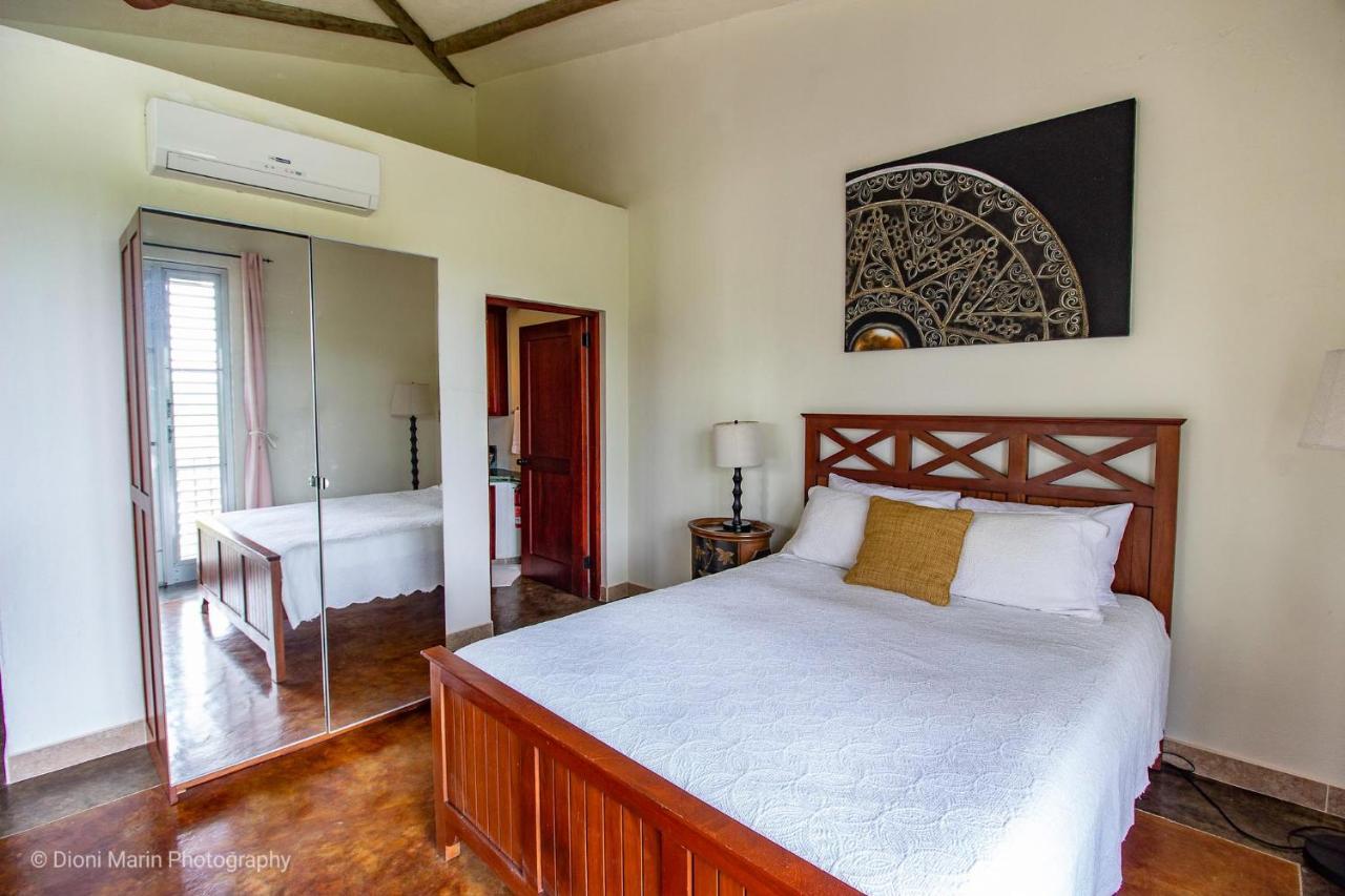 Almond Tree Hotel Resort Corozal Bagian luar foto