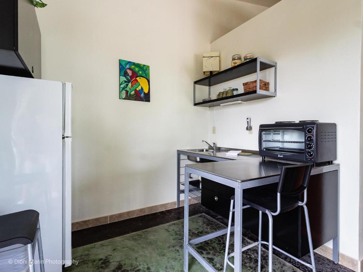 Almond Tree Hotel Resort Corozal Bagian luar foto