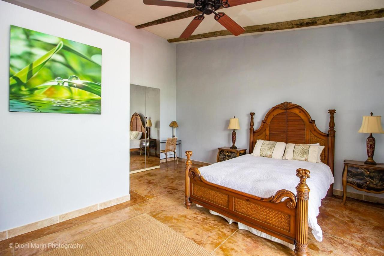 Almond Tree Hotel Resort Corozal Bagian luar foto