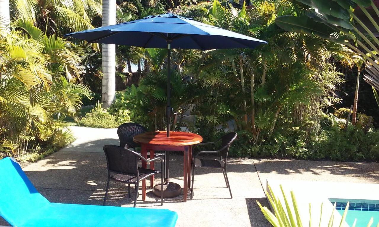 Almond Tree Hotel Resort Corozal Bagian luar foto